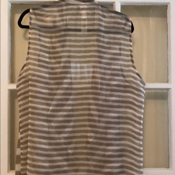 Vest - Picture 5 of 5